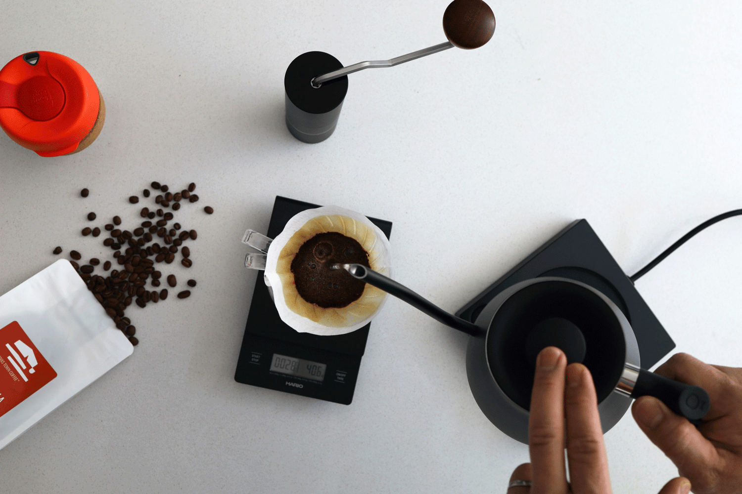 Canvas Town Coffee's way of making delicious pour-over filter coffee
